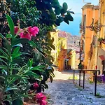 Casa Dolce Casa Luxury ベッド・アンド・ブレックファスト
